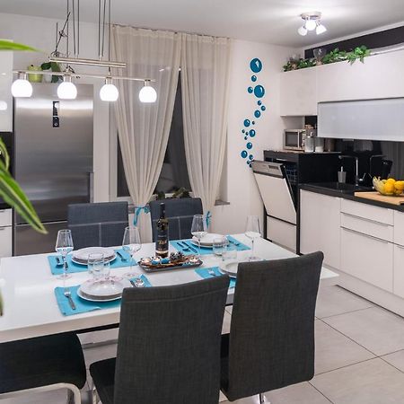 Apartment Matea โคบาริด ภายนอก รูปภาพ